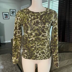 Michael Kors Camouflage Long Sleeve Top - Green logo camo small soldier veteran